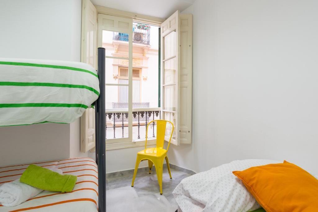 By Malagagrupos Larios Centro Historico Parking Gratis Appartement Buitenkant foto