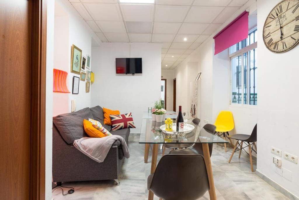 By Malagagrupos Larios Centro Historico Parking Gratis Appartement Buitenkant foto
